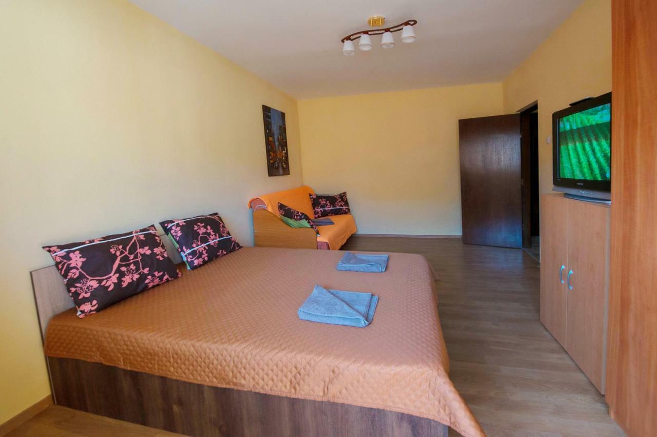 Luna Apartment Braşov Exterior foto