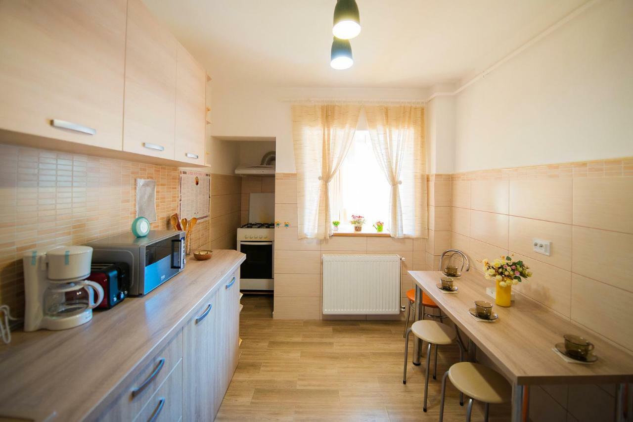 Luna Apartment Braşov Exterior foto