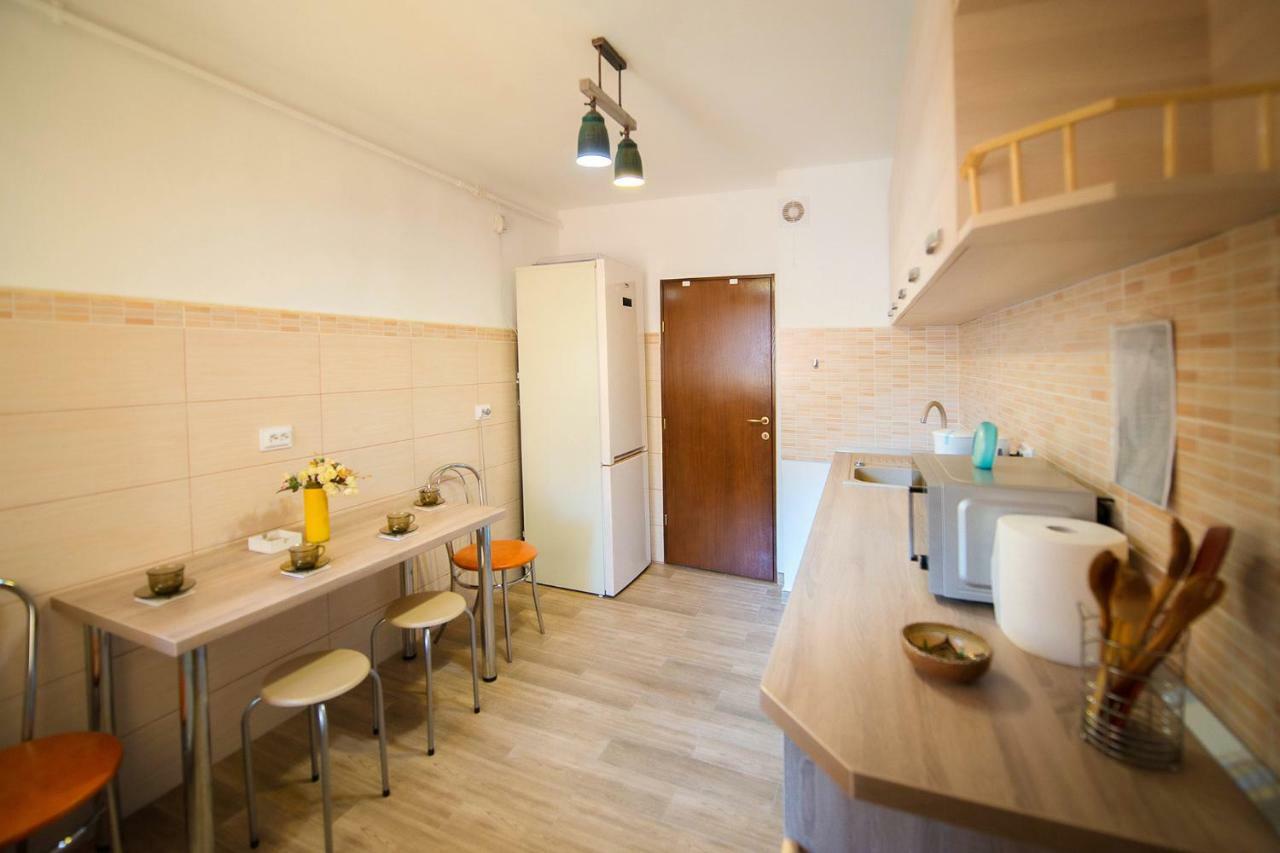 Luna Apartment Braşov Exterior foto